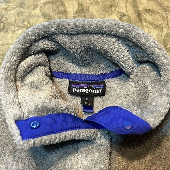 Patagonia pullover Polartec Medium Gray/ Blue Re-Tooled Quarter Snap - Picture 2 of 6